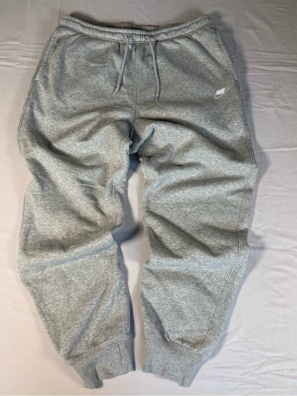 gray Nike Sportswear Club Fleece sweatpants